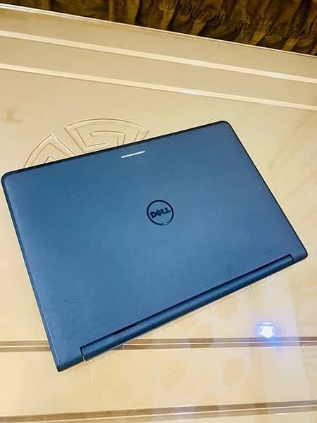 Dell 3150 Intel laptop 4gb ram 250Gb hard windows10 (6 hour btry tmg 3