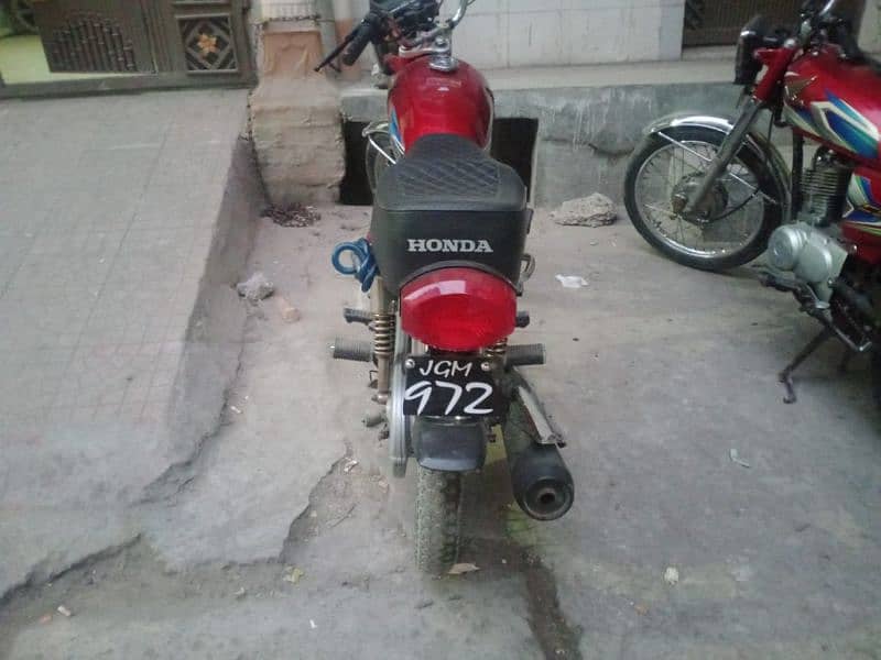 HONDA CG 125 8