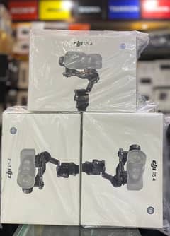 DjI