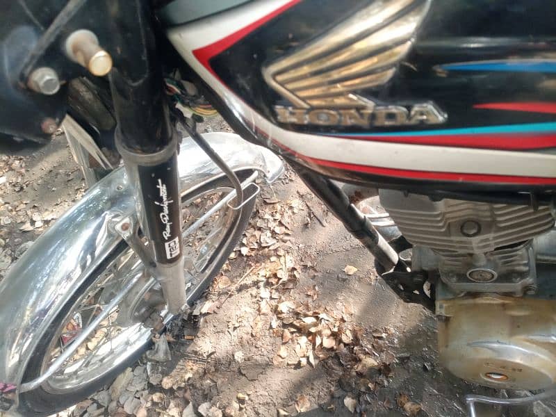 Honda 125 for sale Model 2015 3