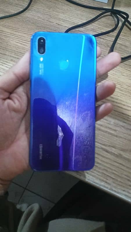 Huawei nova3i 4