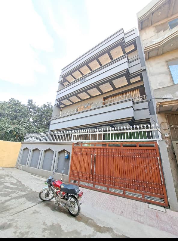 7Marla 272 wala 2.5 Story House For Sale 0