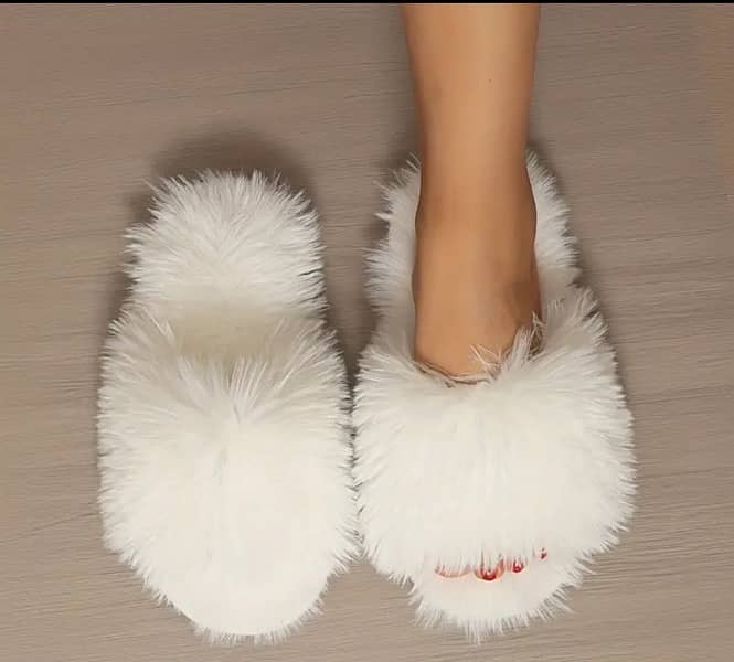 Flurry Slippers for Women Full Furr 0