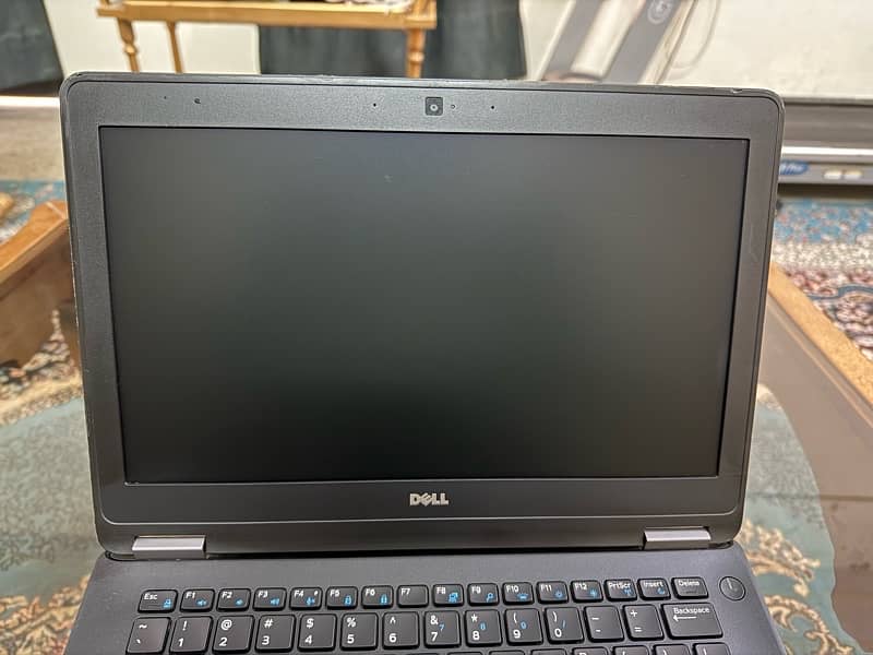 Bht sasta Dell Latitude E 7270 i7 6th gen 8gb ram 512gb SSD 3