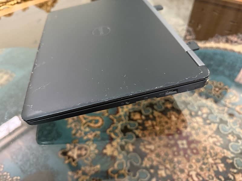 Bht sasta Dell Latitude E 7270 i7 6th gen 8gb ram 512gb SSD 4