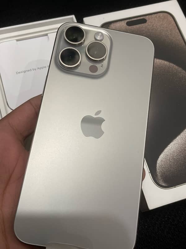 Iphone 15 pro max   just brand new dubai (tra model) Non pta 256 gb 2