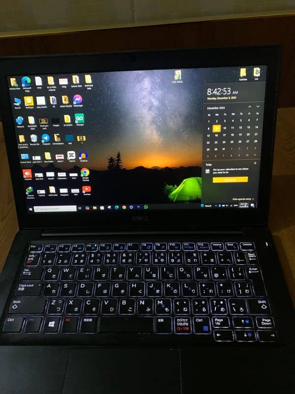 laptop Core i5 7th generation 8 GB Ram 4