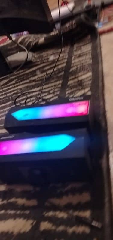 RGB bluetooth speakers 2