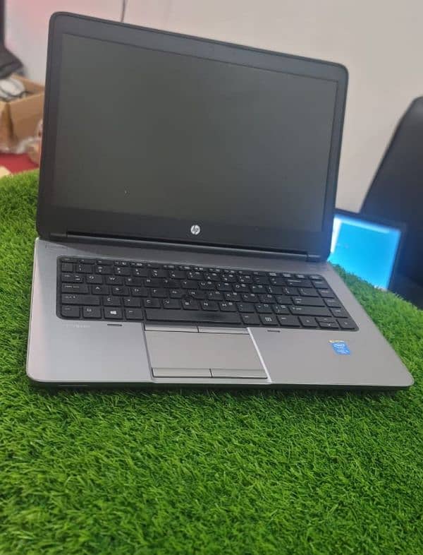 HP 640 G4 1