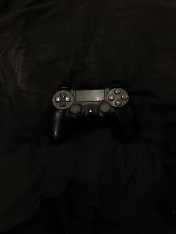 PS4 slim (500GB) 7