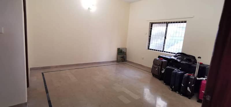 Outclass Portion For Rent 3 Bed DD 1