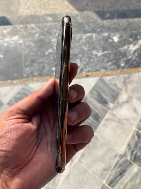 iphone xs pta approved 64gb 2