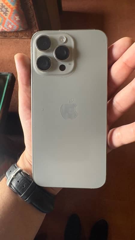 iPhone 15pro max 256gb Natural Titanium 1