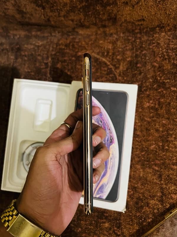 iphone Xs Max 256Gb pta Approved with box 6