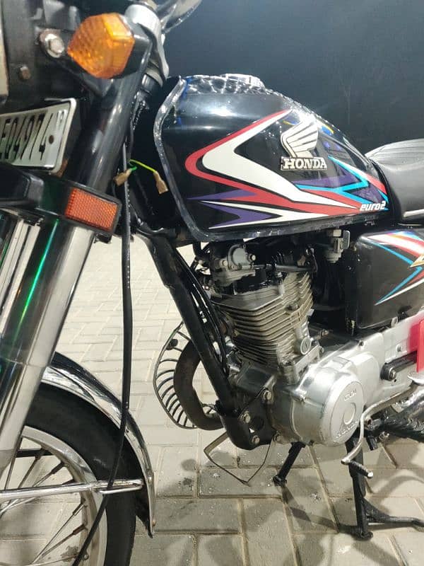 Honda 125 //19 model punjab number 7