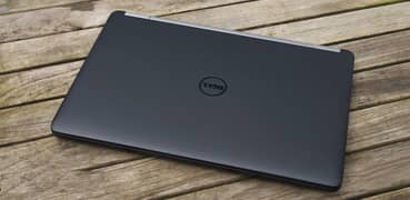 Dell Laptop | i7 6th with 8GB 256GB