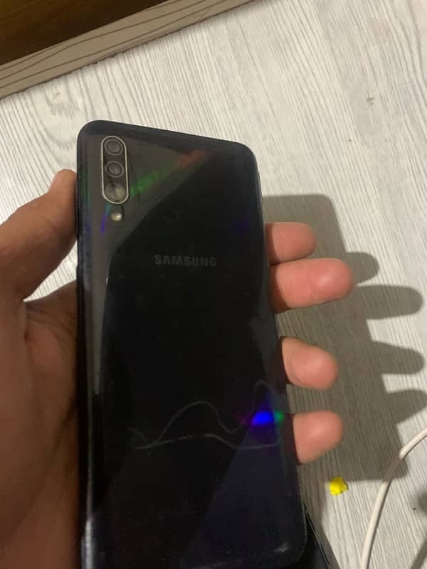 Samsung A30s 3