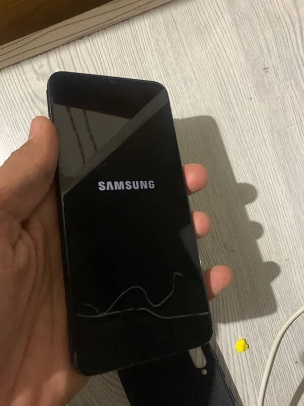 Samsung A30s 4