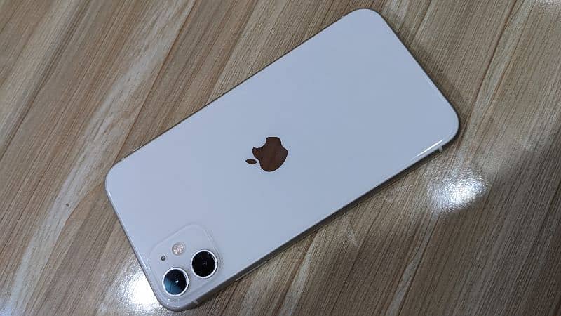 APPLE IPHONE 11 NON PTA (factory unlocked) 1