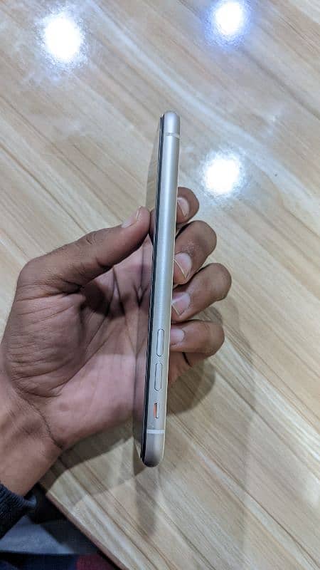 APPLE IPHONE 11 NON PTA (factory unlocked) 6