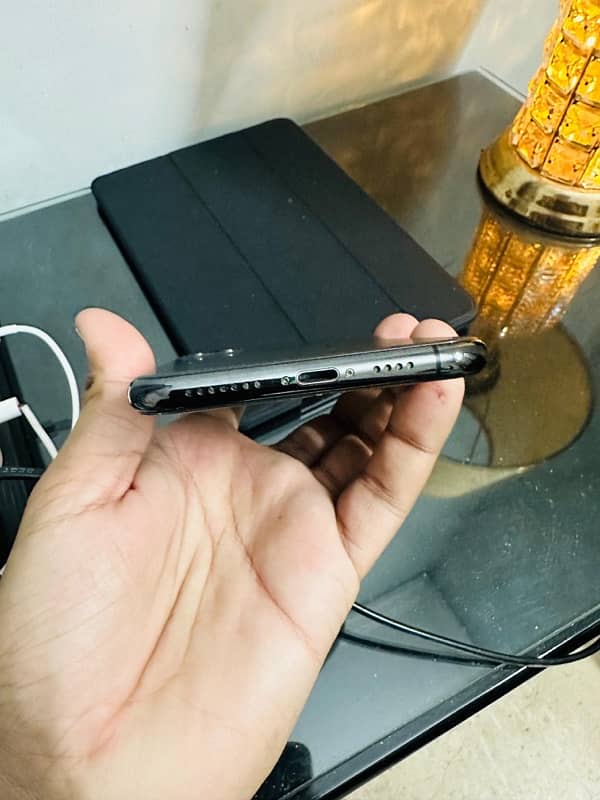 iphone 11 pro max 256gb non pta 7