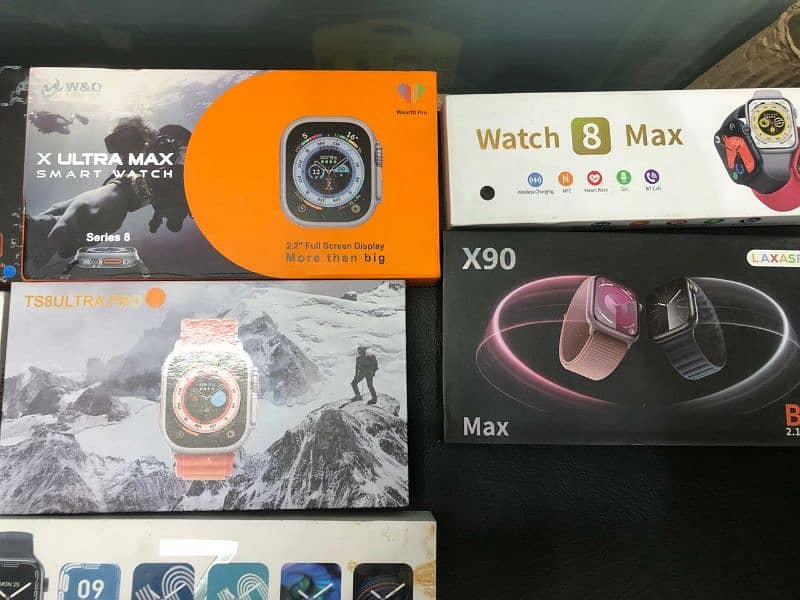 Mix Quantity of smartwatch available 2