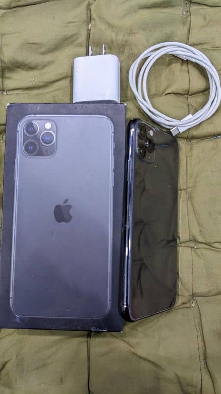 i phone 11 pro max 0