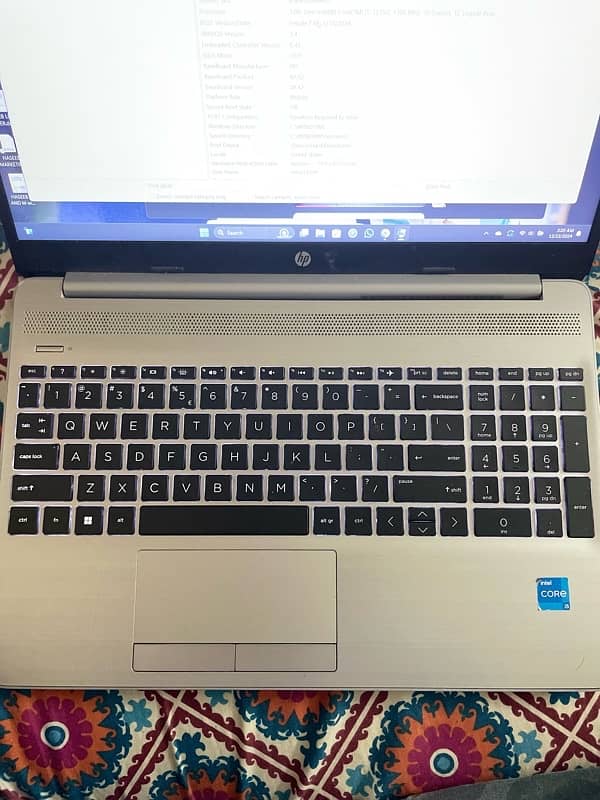 HP 250 G9 - 12th Gen Core i5 3