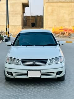 Nissan Sunny 2005