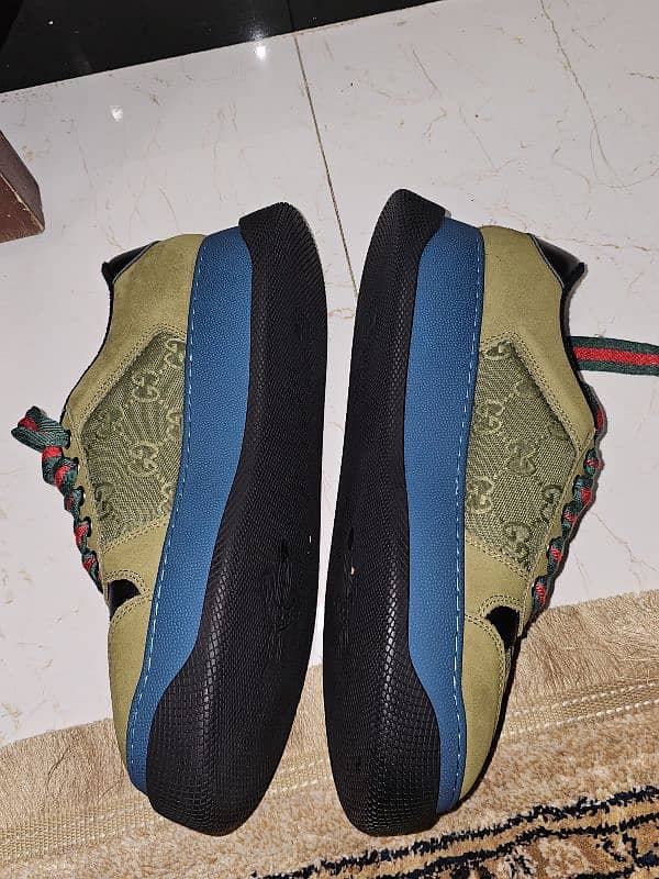 Gucci shoes ( made in thailand ) 1