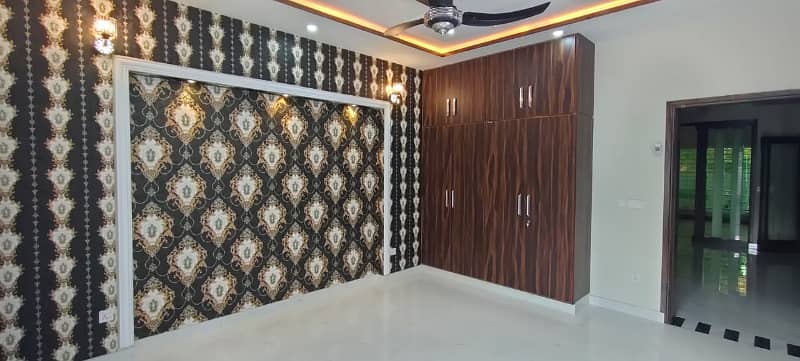 8 Marla Lower Portion House For Rent In Ali Block Bahria Town Lahore 9