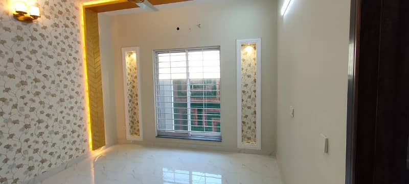 8 Marla Lower Portion House For Rent In Ali Block Bahria Town Lahore 11