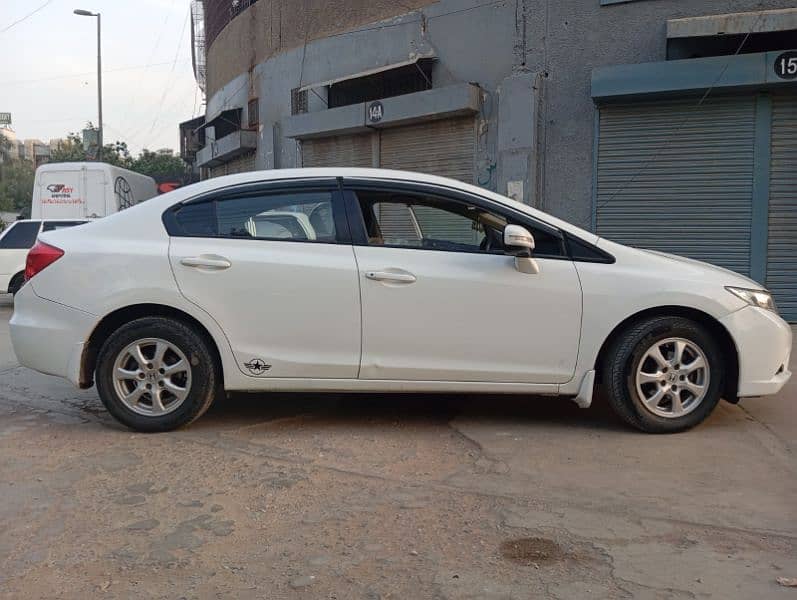 Honda Civic Oriel 2015 11