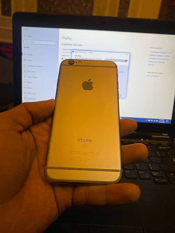 iphone 6s 16gb sim working 3