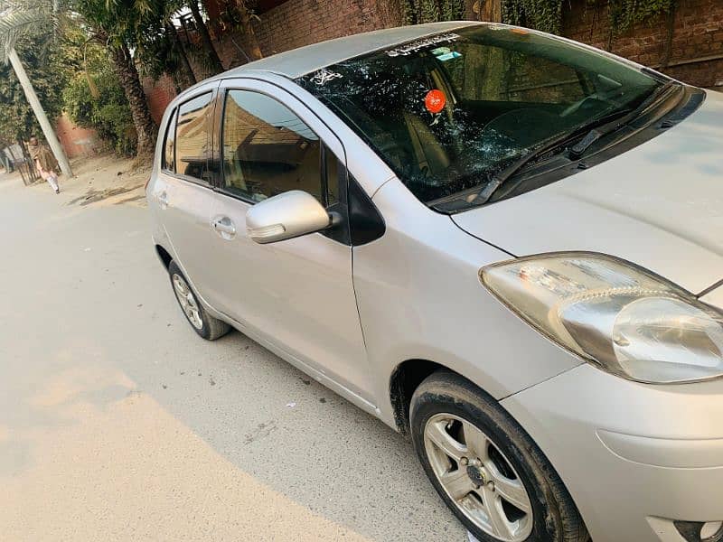 Toyota Vitz 2007 14