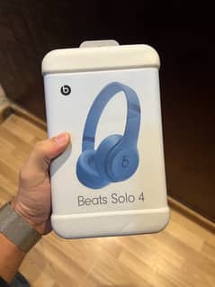 Beats Solo 4 Brand New Box Pack