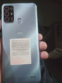 ZTE A52 balade 4/64 with box