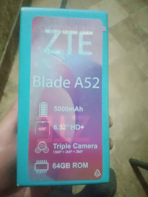 ZTE A52 balade 4/64 with box 4