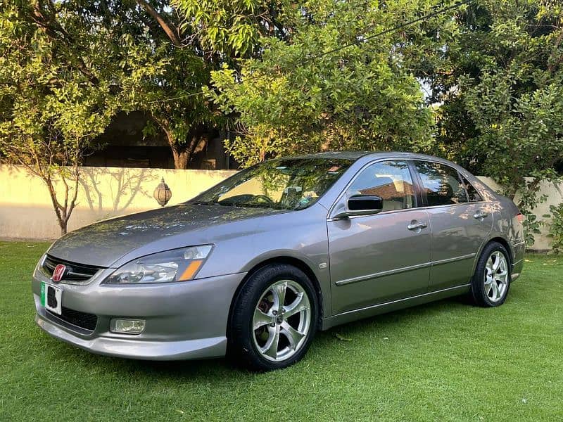 Honda Accord 2005 4