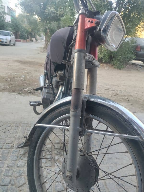 Honda CG 125 Faisalabad no 1