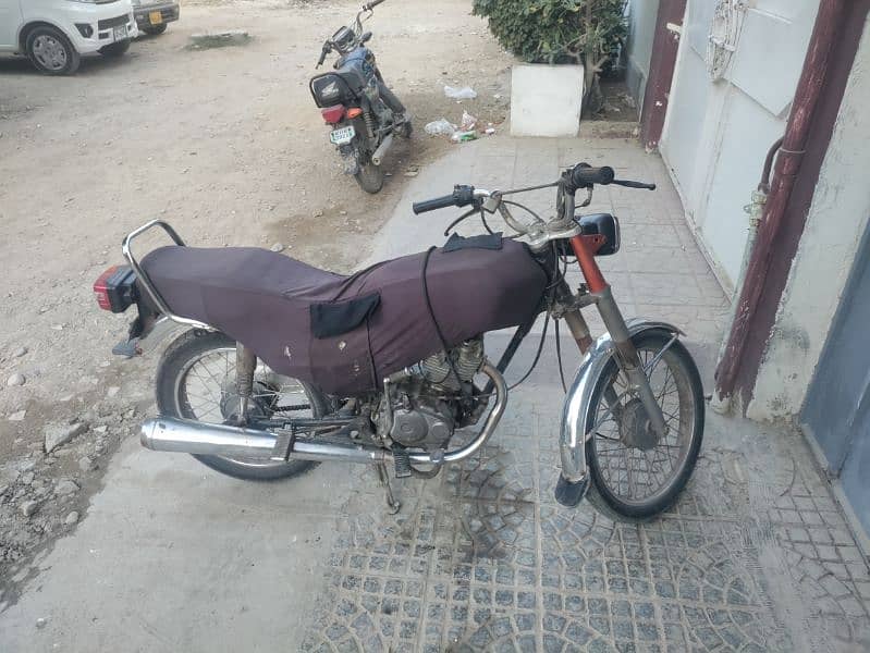 Honda CG 125 Faisalabad no 8