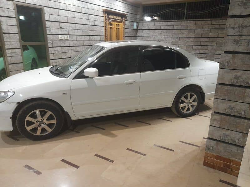 Honda Civic EXi 2004 0