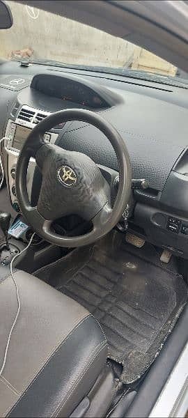 Toyota Vitz 2006 4