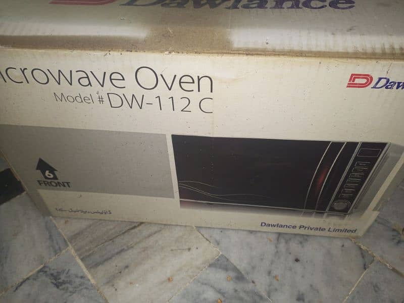 Microwave in excellent condition 10