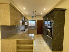 Triple Story 8 Marla House For Sale In Mumtaz City