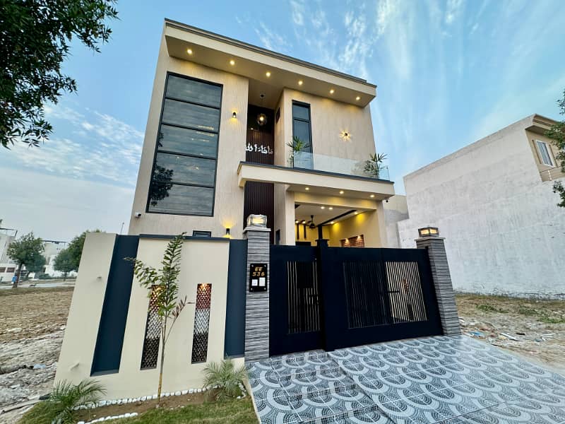 Modern Luxury 5 Marla Double Height House Tour In Citi Housing Gujranwala 6