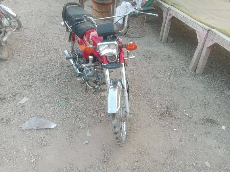 Honda motorcycle CD 70 used 2012 4