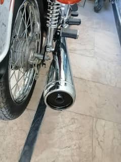 Honda CG125 Silencer Exhaust Muffler 2011 Model White Chrome