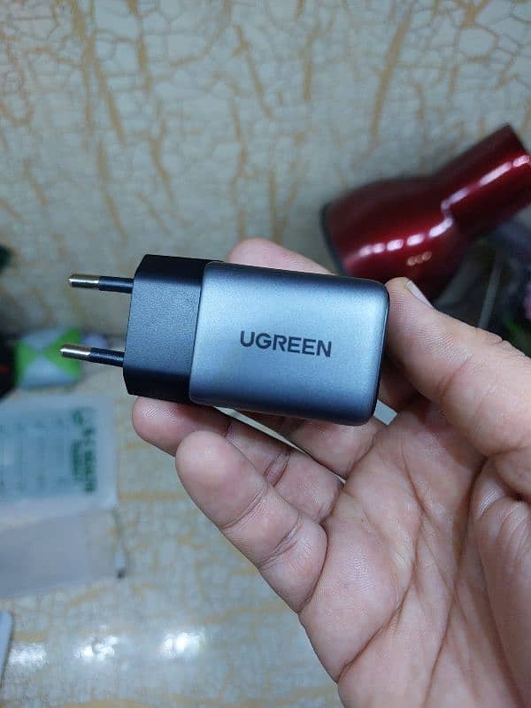 Ugreen 20w Charger 1