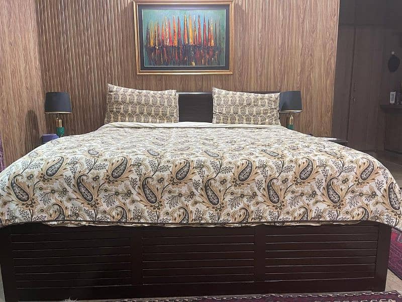 double bed pure ( sheesham wood ) 0